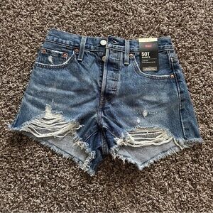 Levi’s 501 Shorts size 24